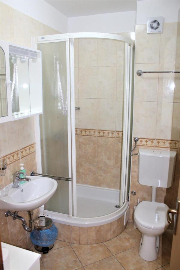 City Center Apartments Miro Makarska Esterno foto