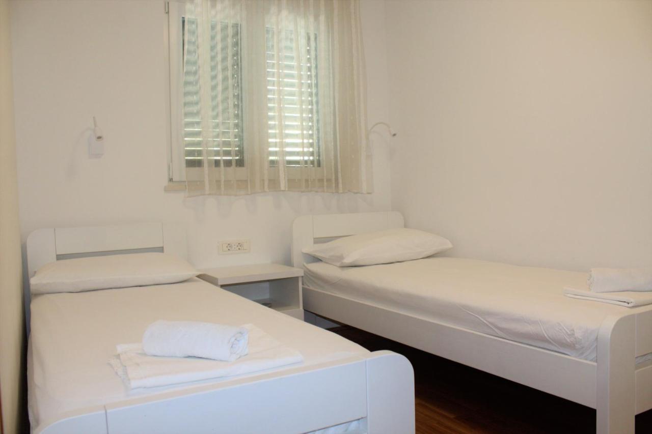 City Center Apartments Miro Makarska Esterno foto